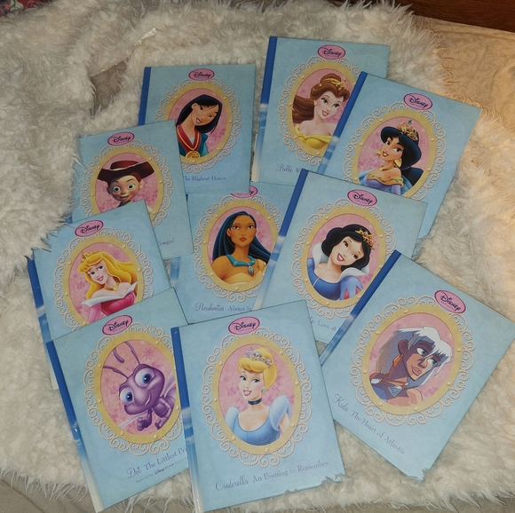 Disney Princess set of 10 books - Picture 2 of 8